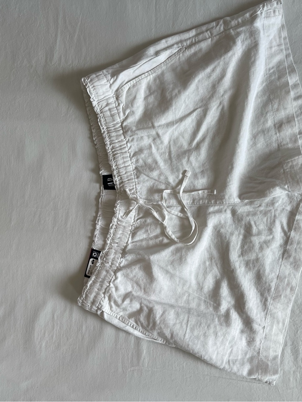 GAP White Women’s Drawstring Cotton Shorts NWT